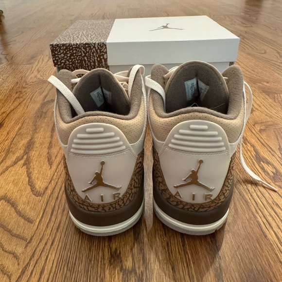 Air Jordan 3 Retro "Palomino" - men’s size 10
NWT - Picture 4 of 6